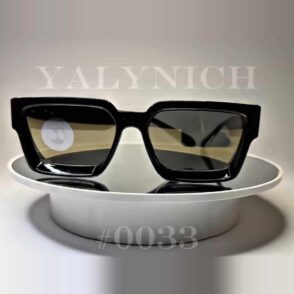 Noir Bold Square — Sunglasses #0033