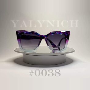 Cosmic Cat-Eye Gradient — Eyewear #0038