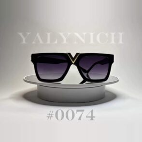 Black V-Detail Square — Sunglasses #0074