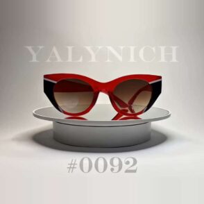Crystal Grey Oversized Square — Sunglasses #0092